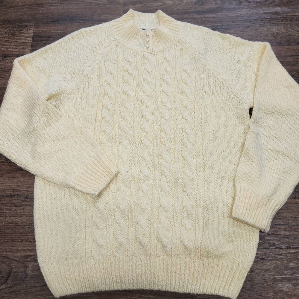 Karen Scott Medium Sweater